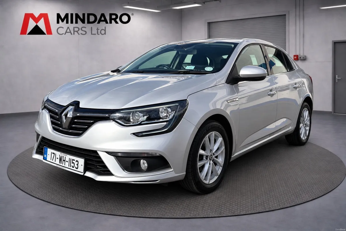 Renault Megane 2017//EXCELLENT CONDITION - Image 3