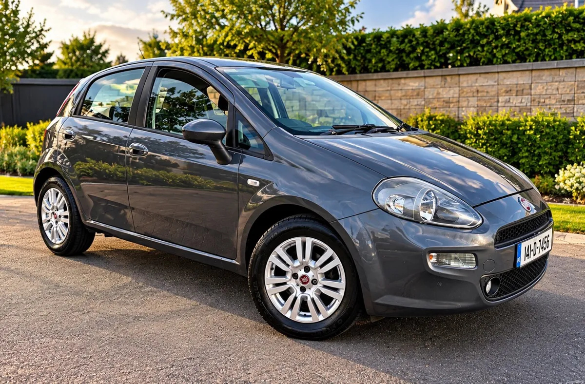 Fiat Punto 1.2 Easy - NCT’D- won’t be faulted - Image 1