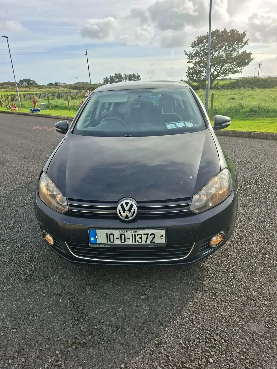 Volkswagen Golf 2010 - Image 1