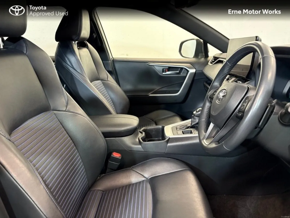 Toyota RAV4 RAV4 HYBRID SPORT 4DR AUTO REDUCED -50 - Image 5