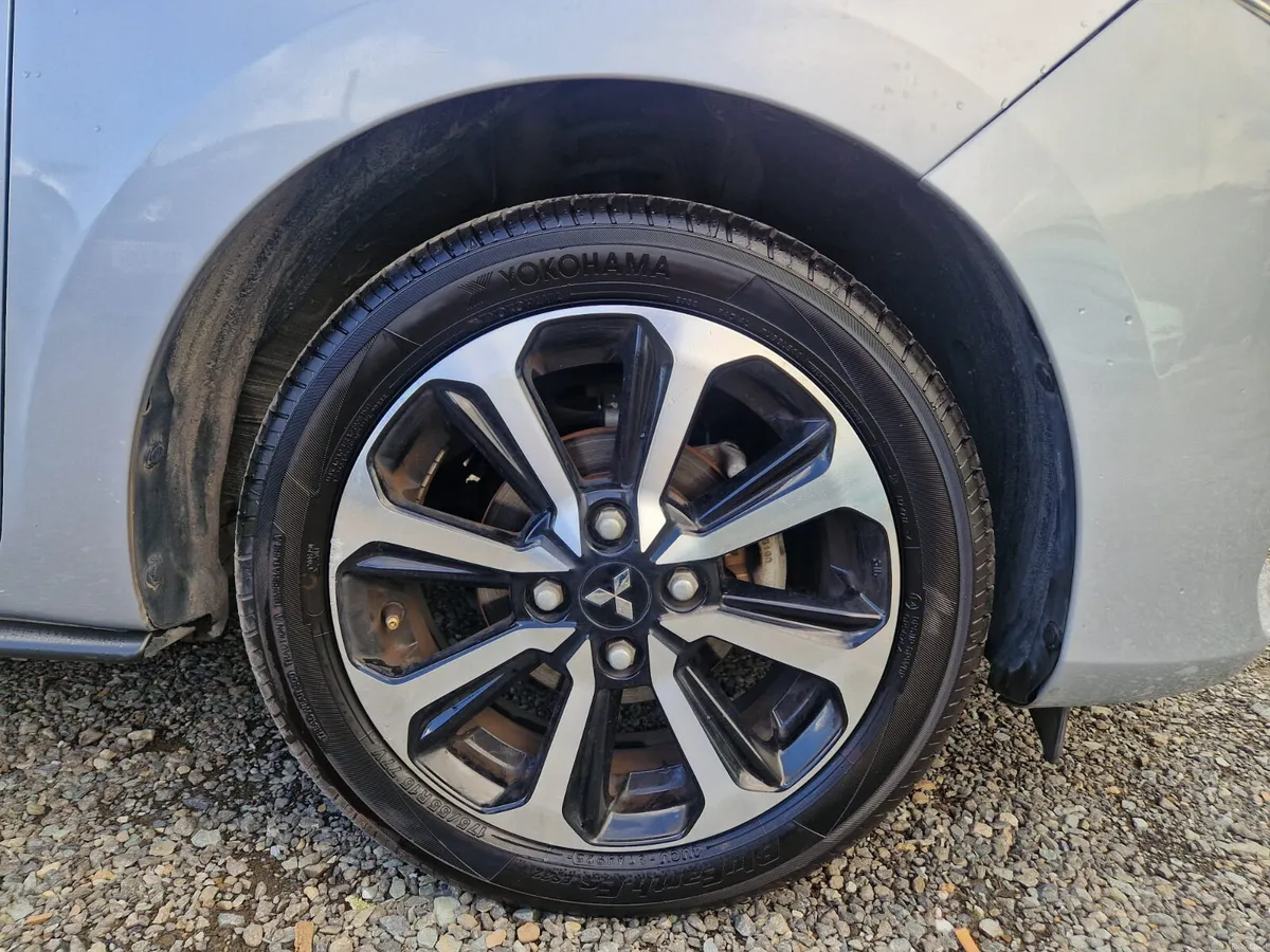 Mitsubishi Mirage 1.0 petrol Automatic - Image 5