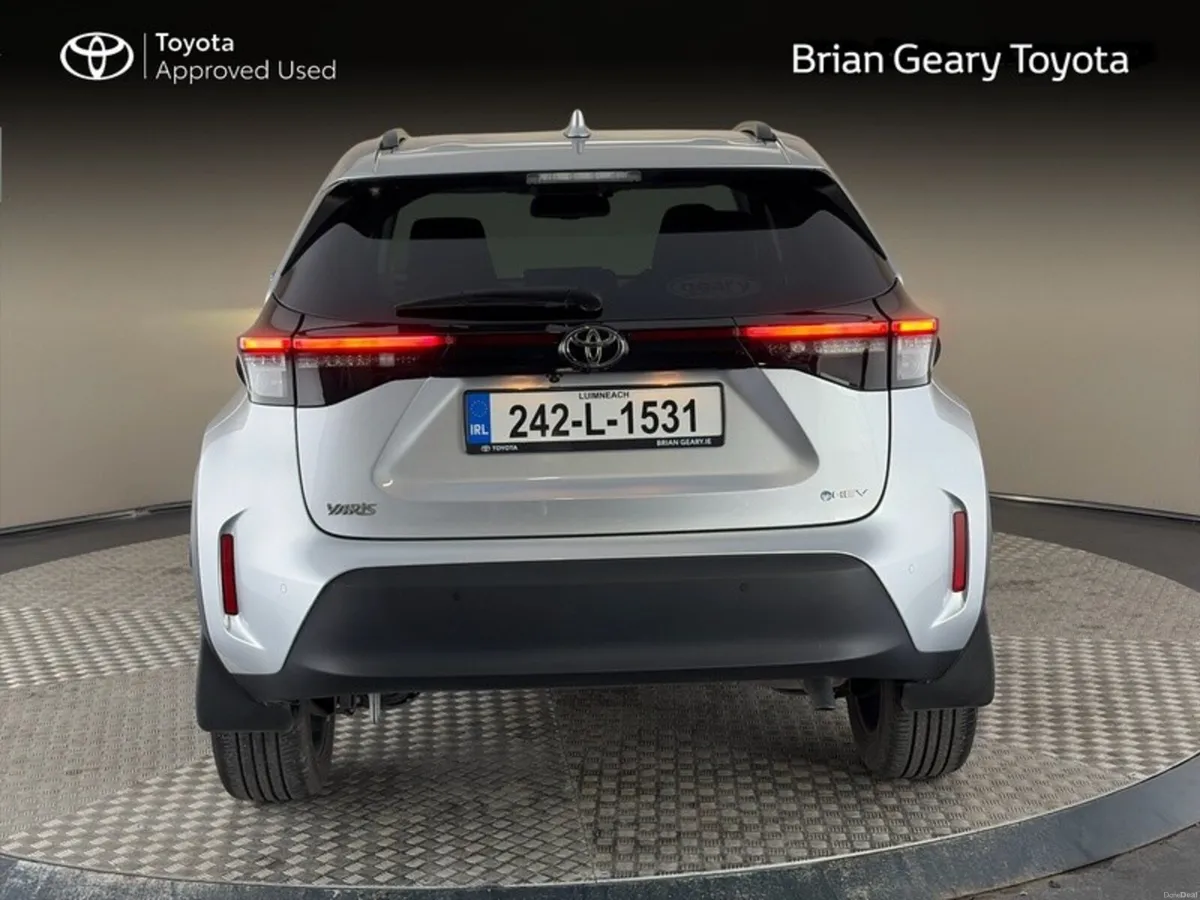 Toyota Yaris Cross SOL HYBRID Top of the range - Image 4