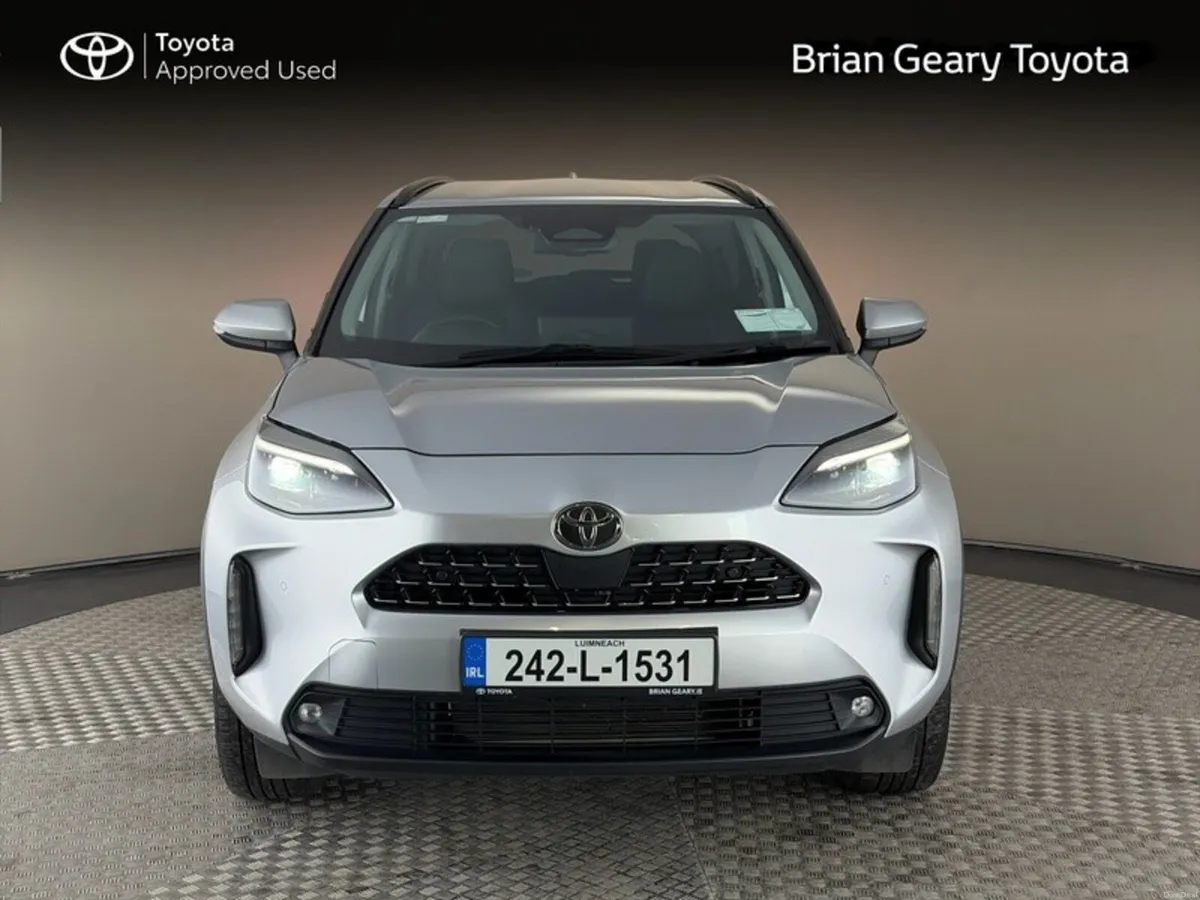 Toyota Yaris Cross SOL HYBRID Top of the range - Image 5