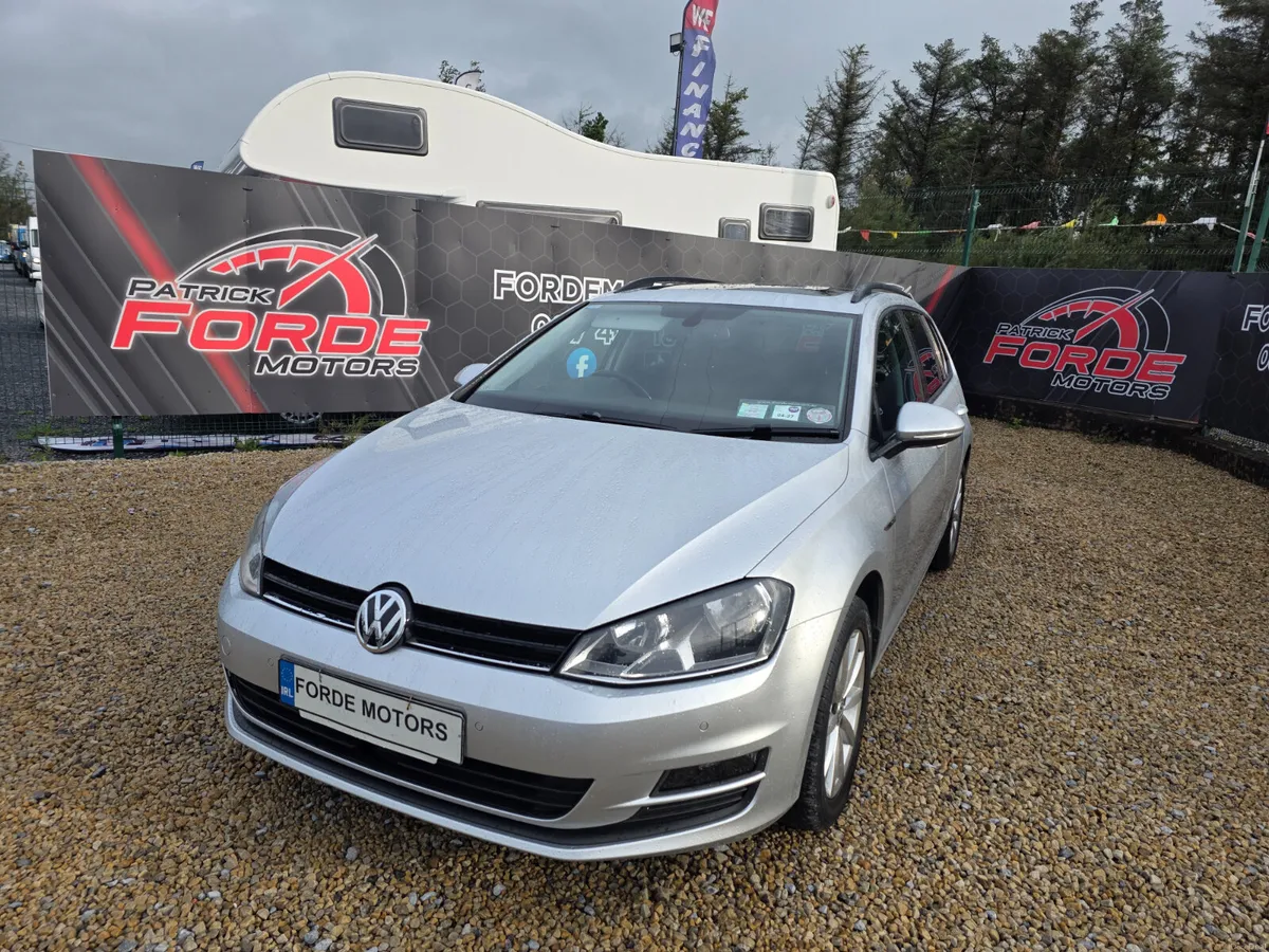 Volkswagen Golf  Estate 2017 - Image 2
