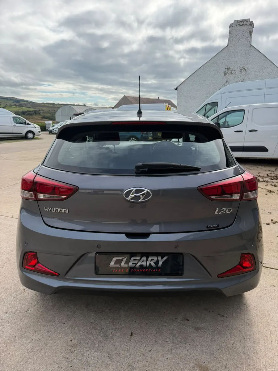 Hyundai i20 2015 - Image 4