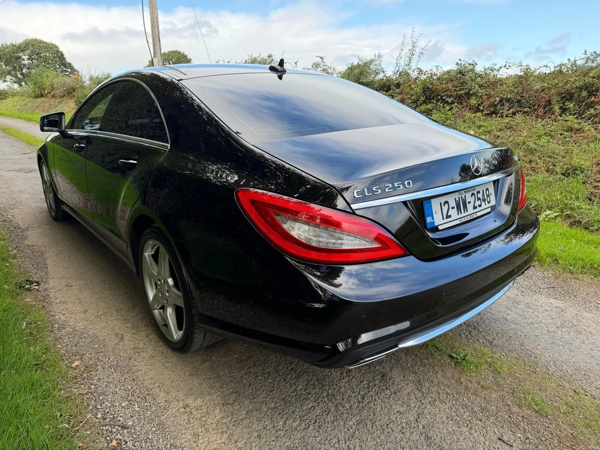 2012 Mercedes CLS - Image 3