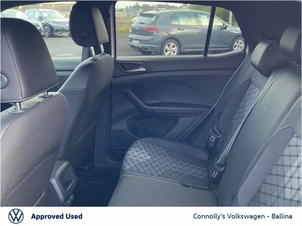 Volkswagen T-Cross T-CROSS R-Line 1.0 TSI D7F 116H - Image 6