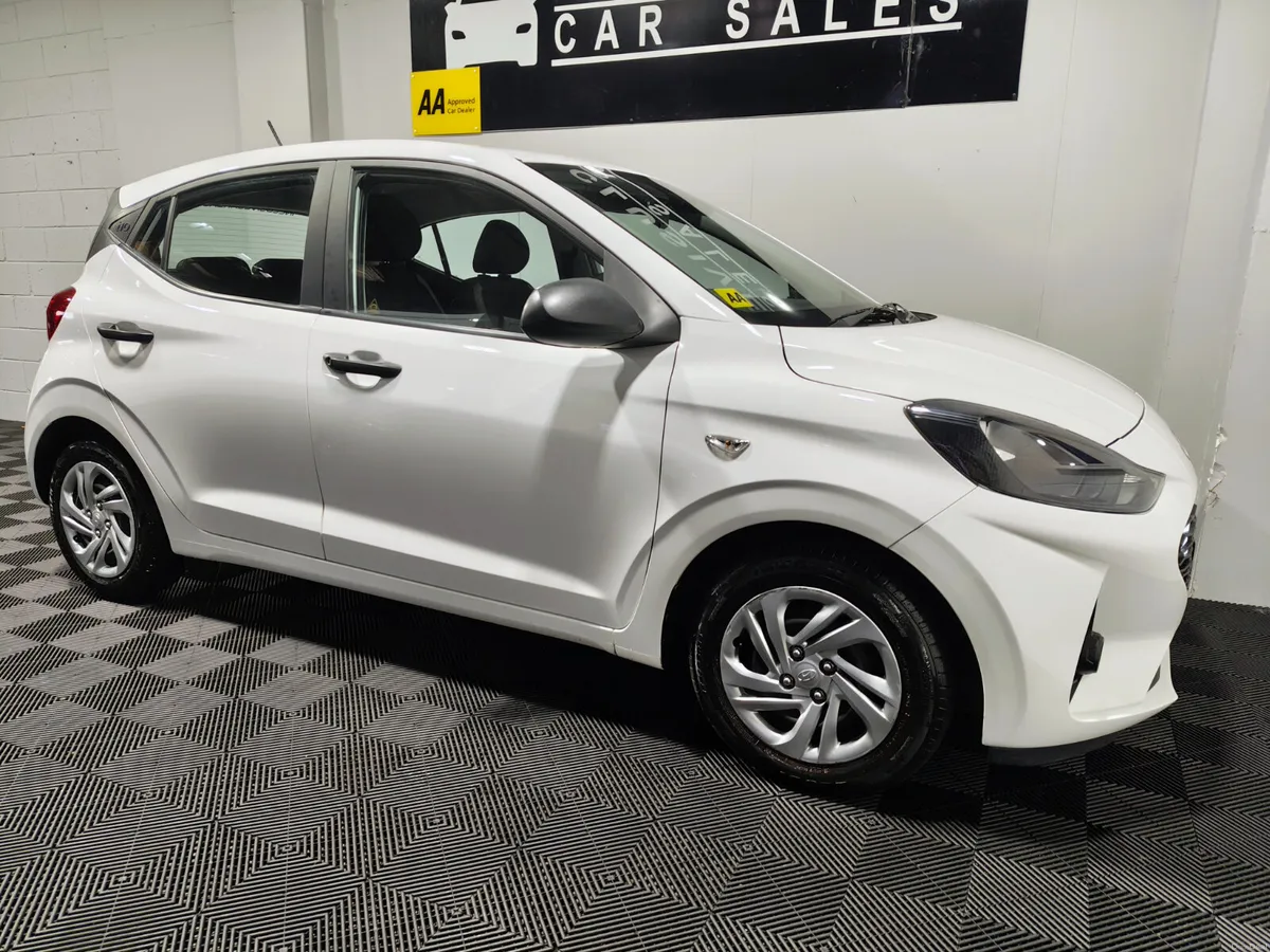 Hyundai i10 2023 1.0 CLASSIC EXTRAS 5 DOOR HATCH - Image 5