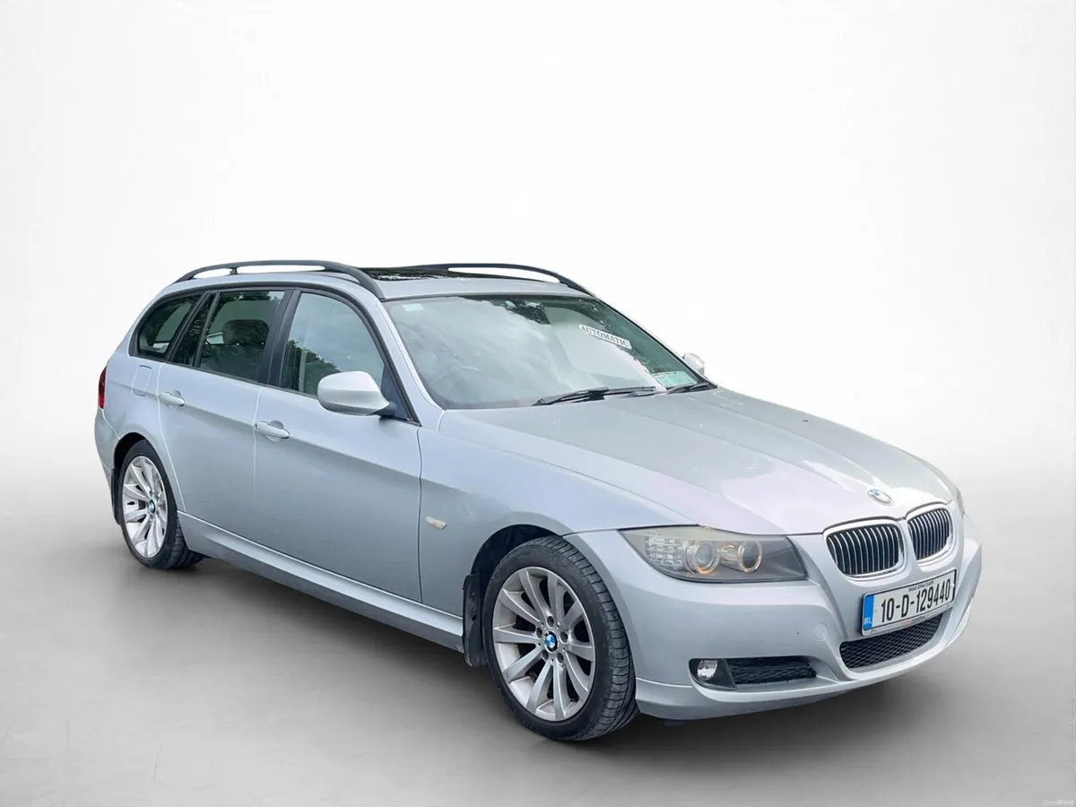 BMW 3-Series 2010 - Image 1