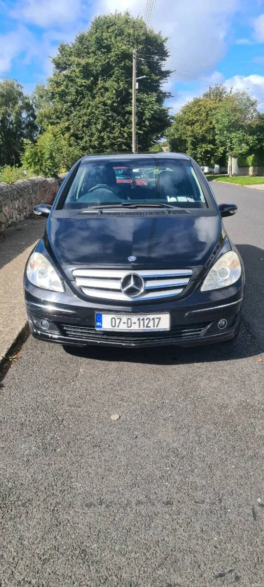 Car - Image 2