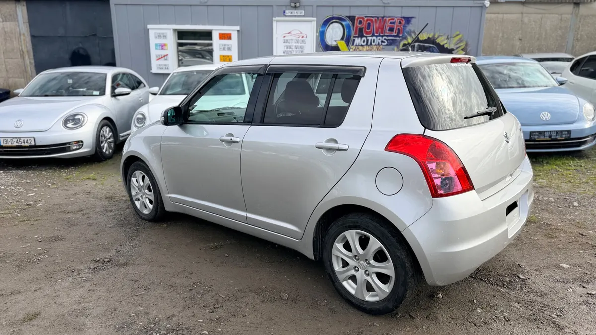 10 Suzuki Swift 1.2 Automatic - Image 6