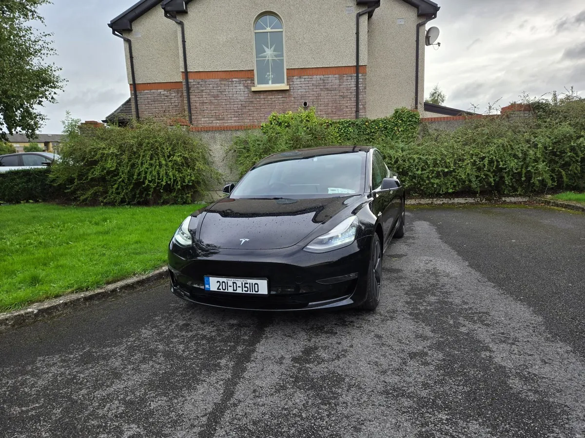 Tesla Model 3 SR+ 2020 - Image 2