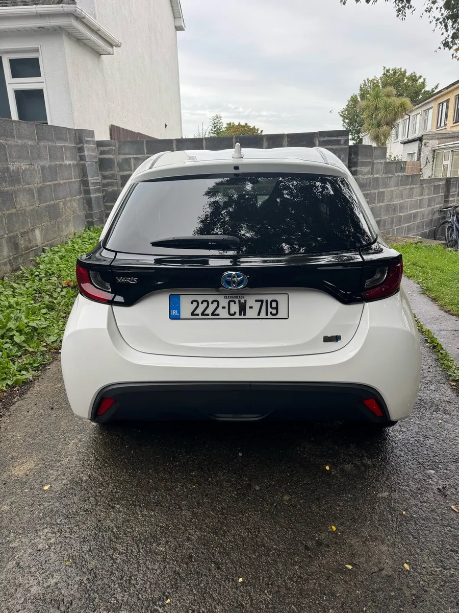 Image 3 of 10