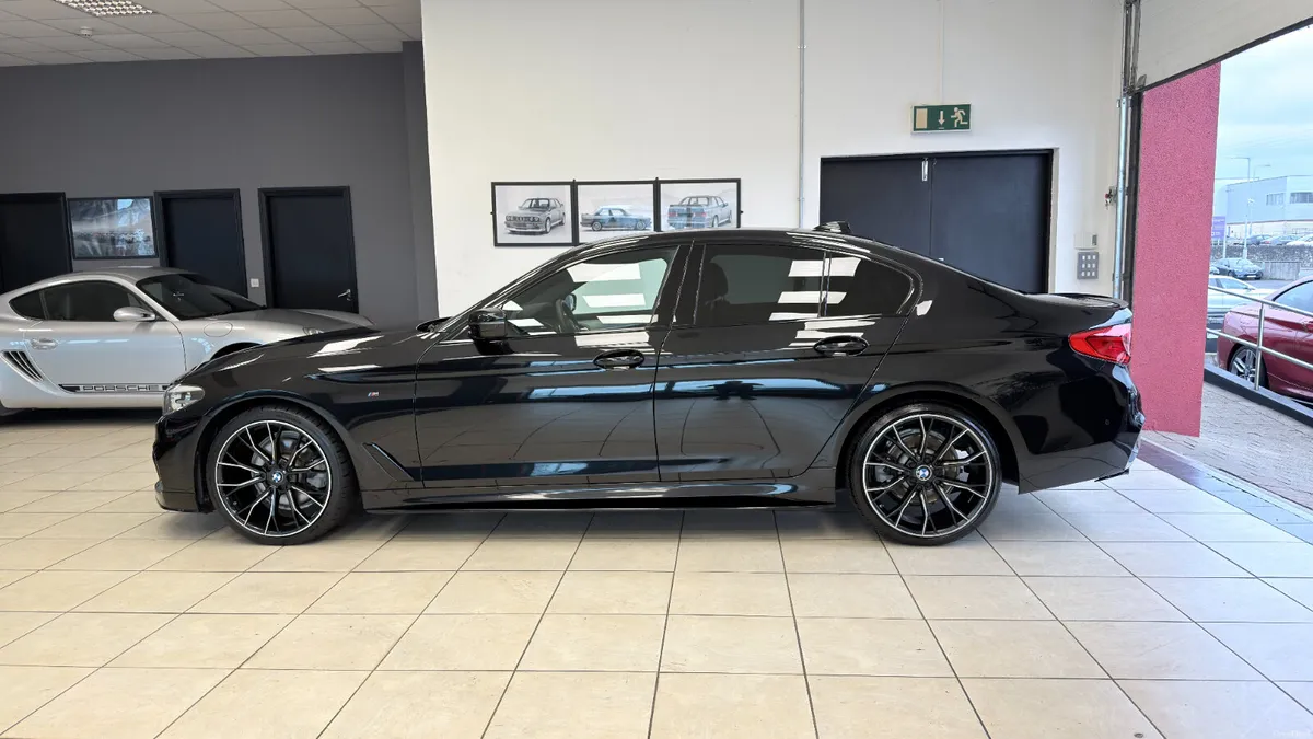 MW 520D MSPORT - Image 6