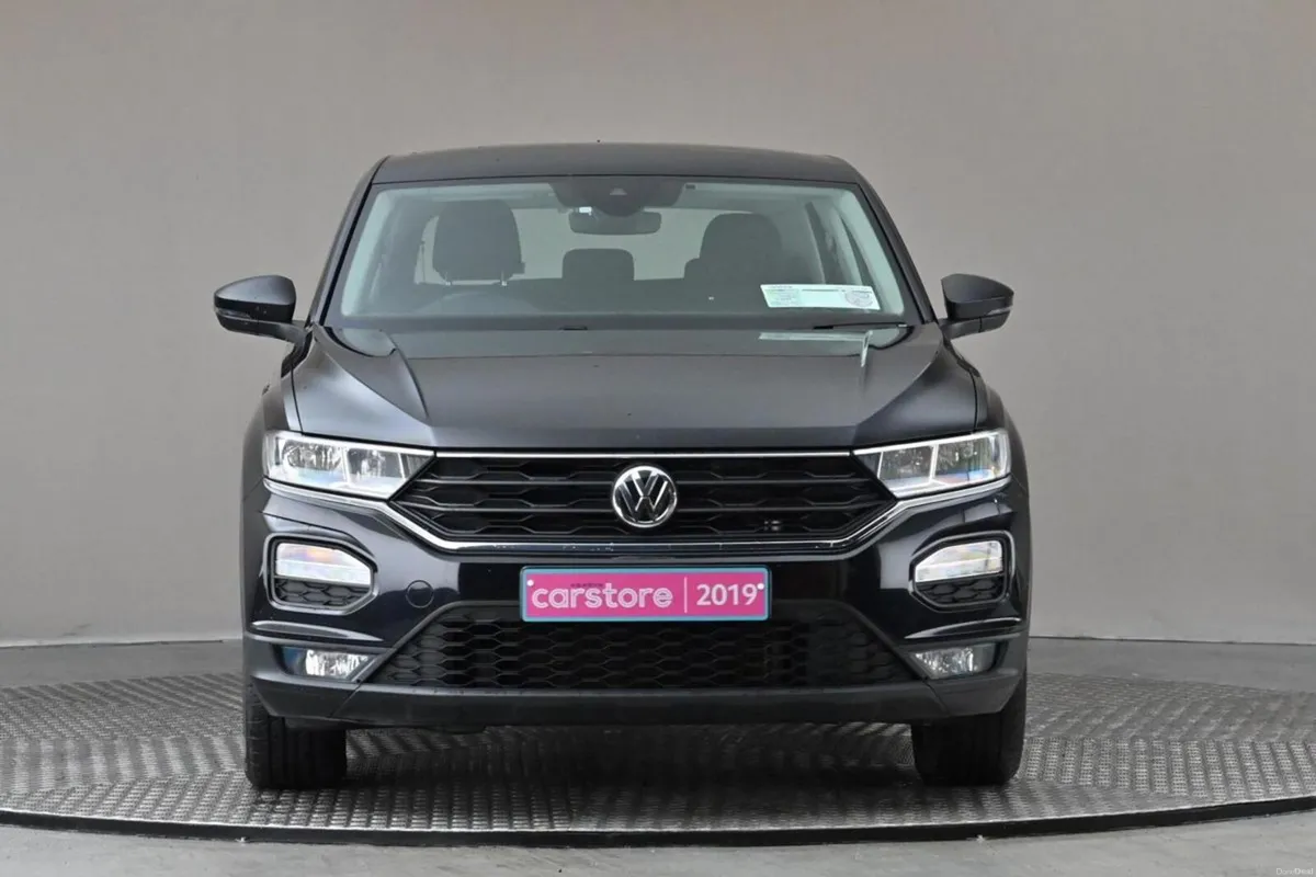 Volkswagen T-Roc 1.6 TDI 6SPD 115BHP - Image 2