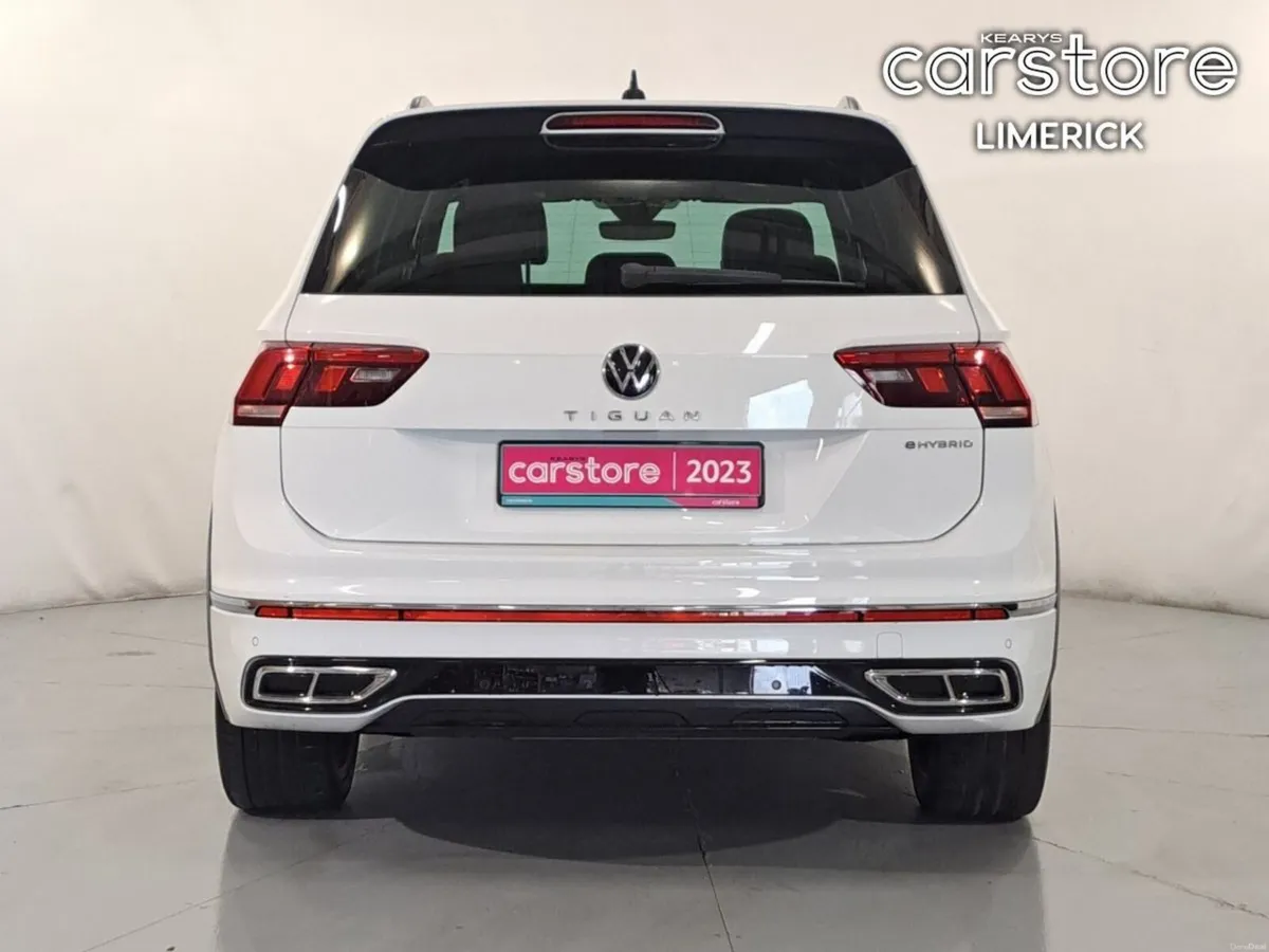 Volkswagen Tiguan Tiguan R-Line Tsi Phev S-A  R-Li - Image 4