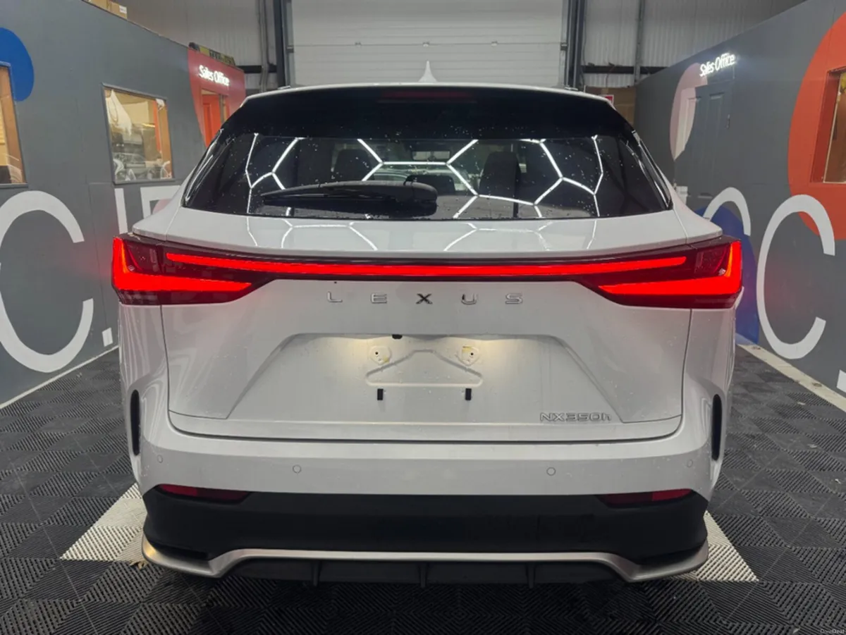 Lexus NX 2023 LEXUS NX 350H F SPORT AUTOMATIC / CR - Image 4