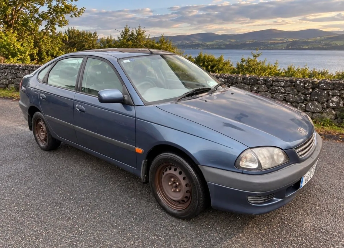 2000 Toyota Avensis NCT & TAX 2-27 - Image 2