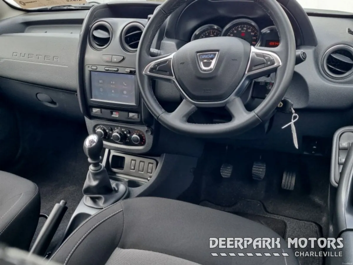Dacia Duster 1.5 dCi 110 PRESTIGE - Image 5