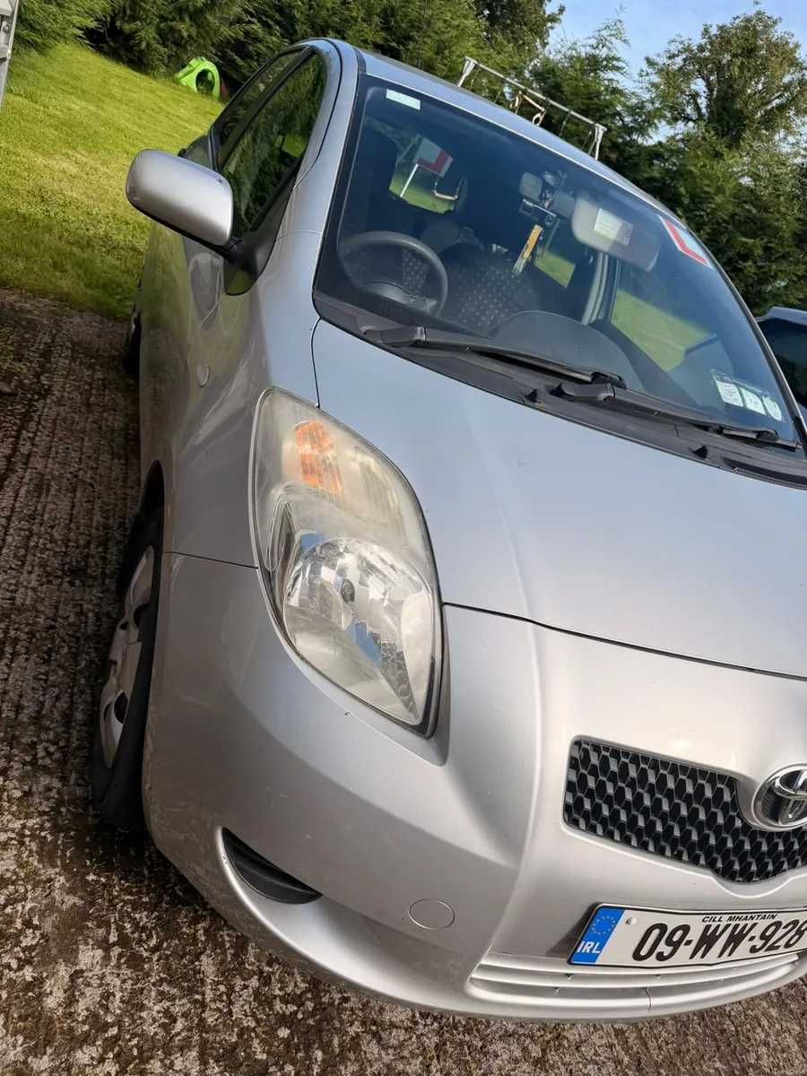 2009 Toyota Yaris 1.0L - Image 2