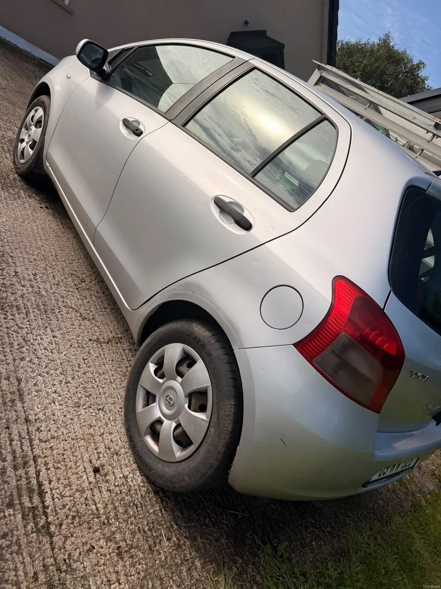 2009 Toyota Yaris 1.0L - Image 4