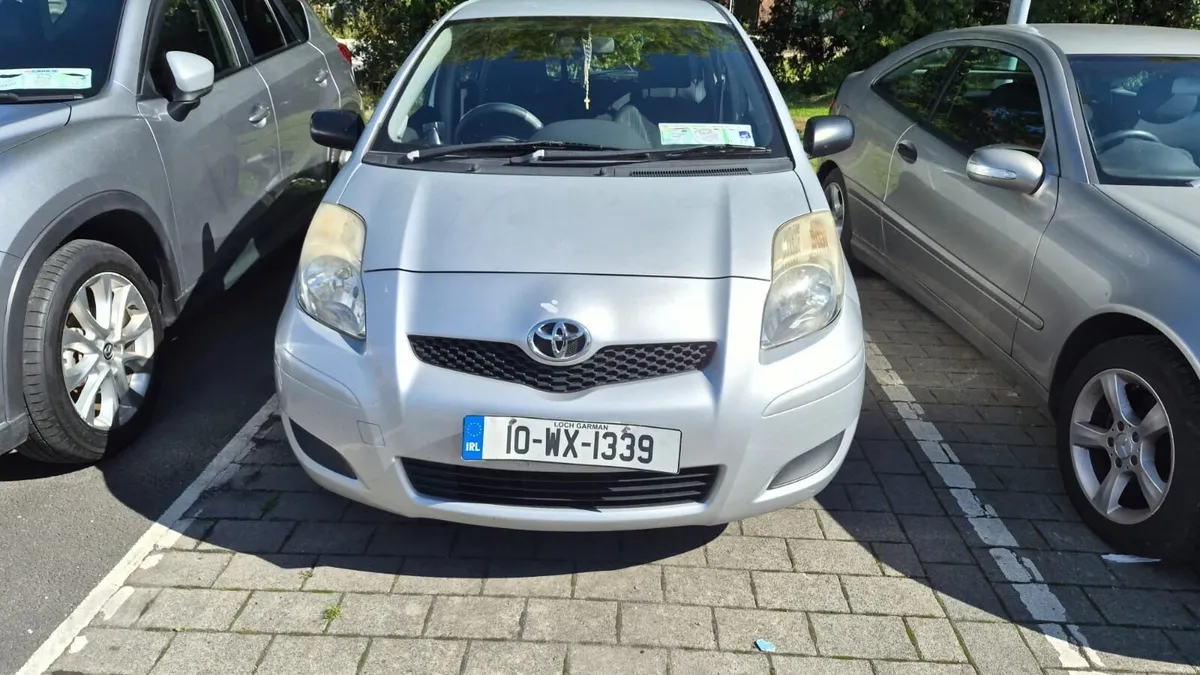 2010 Toyota Yaris 1.0 VVT-i Terra - Image 1
