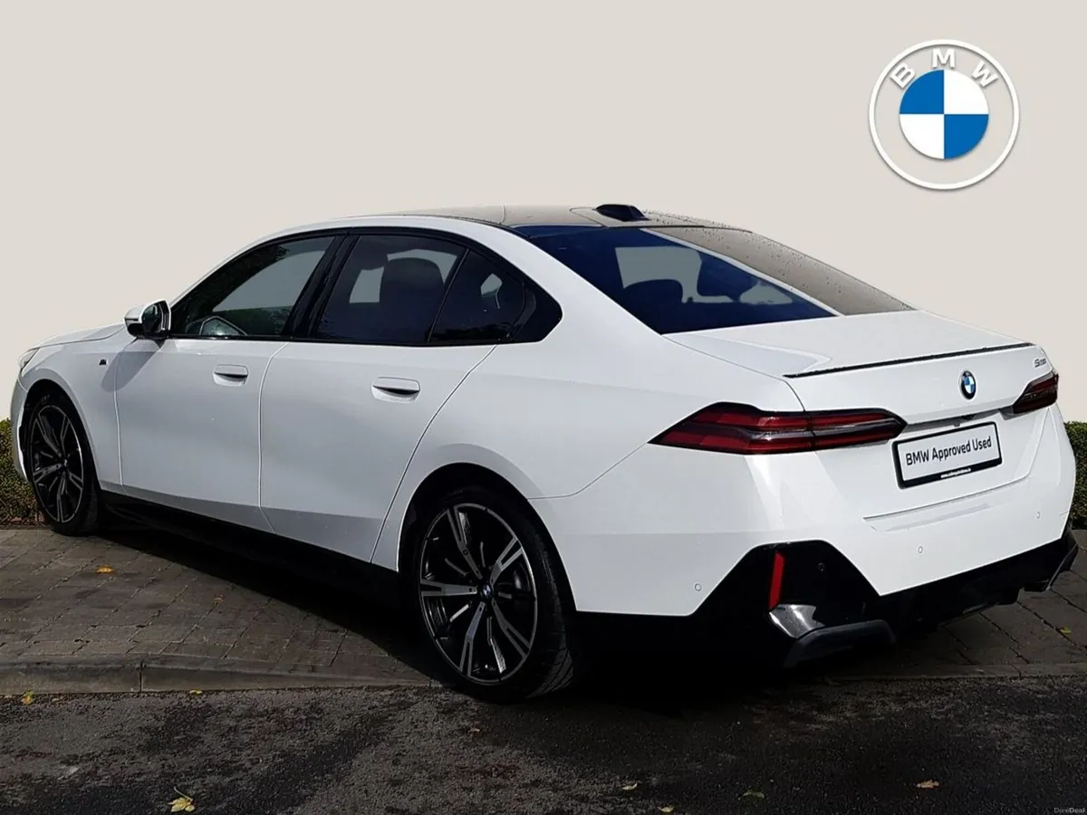 BMW 5-Series 520i M Sport Pro - Image 2
