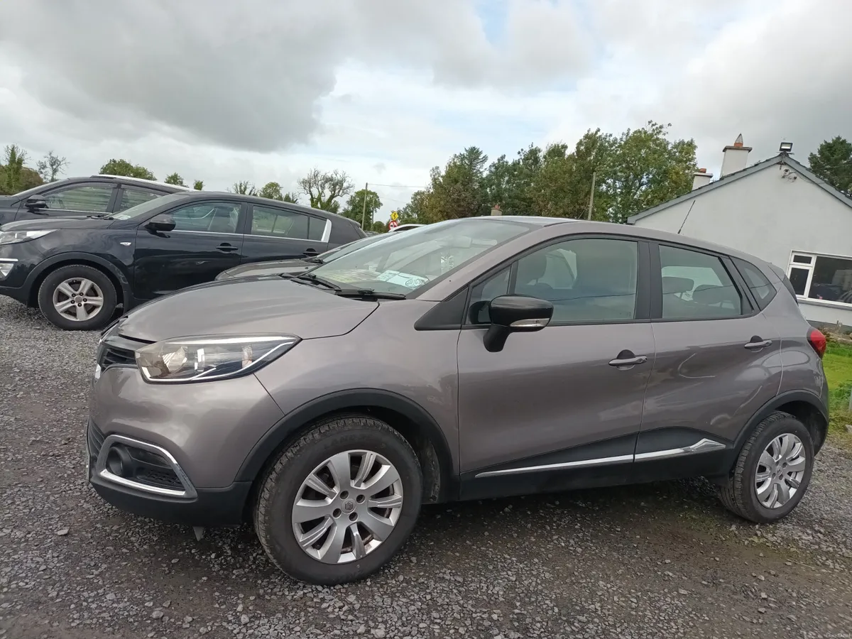 Renault Captur 2017 - Image 6