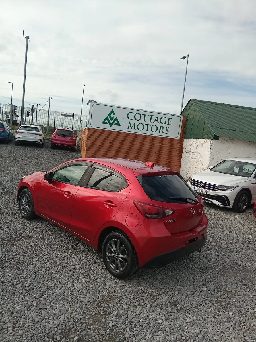 Mazda Demio 1.3 Automatic - Image 3