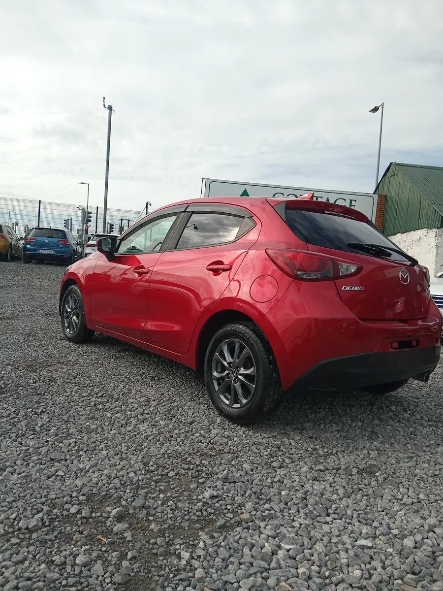 Mazda Demio 1.3 Automatic - Image 4