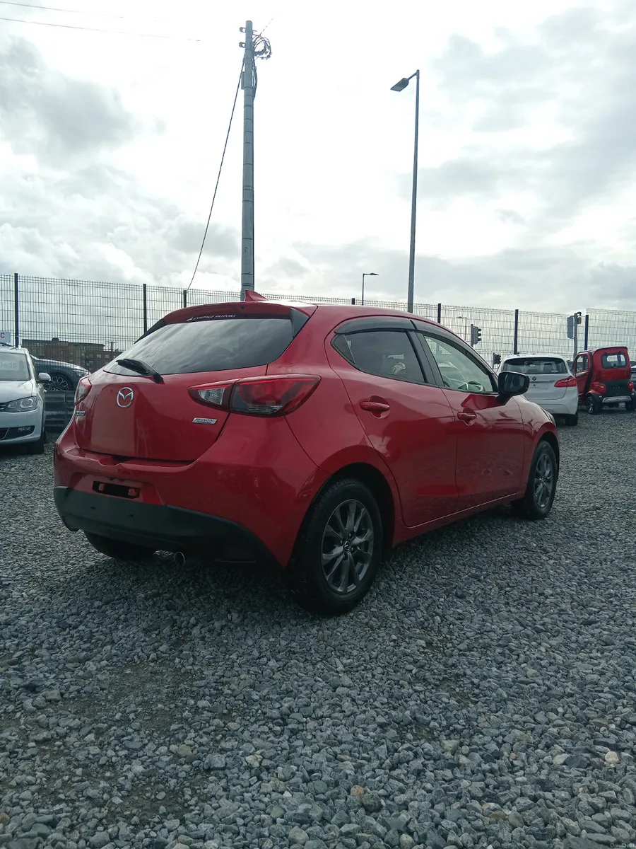 Mazda Demio 1.3 Automatic - Image 6