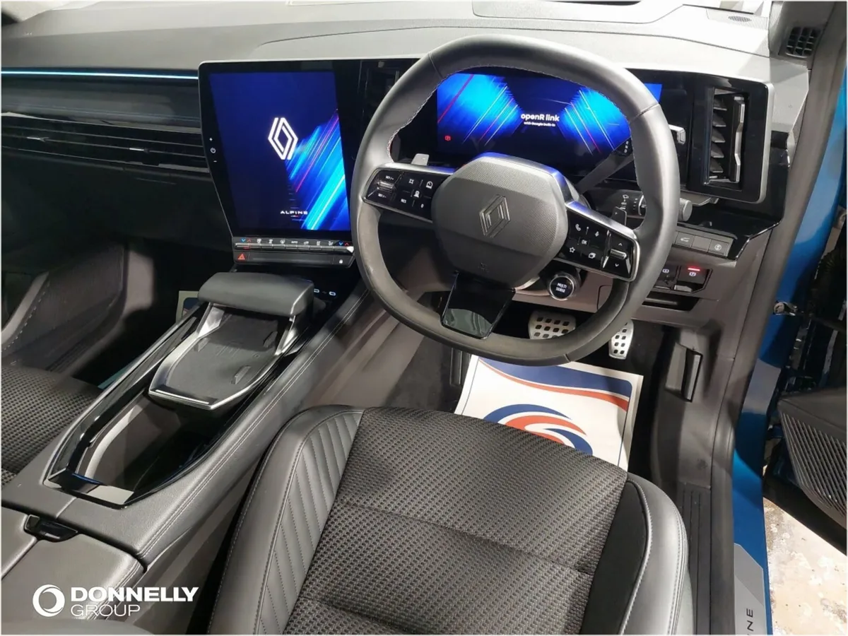 Renault Austral E-Tech Full Hybrid Iconic Esprit A - Image 4