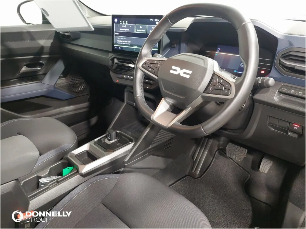Dacia Duster 1.6 Hybrid 140 Journey 5dr Auto - Image 4