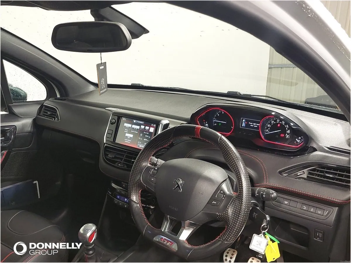 Peugeot 208 1.6 THP GTi Prestige 3dr - Image 4