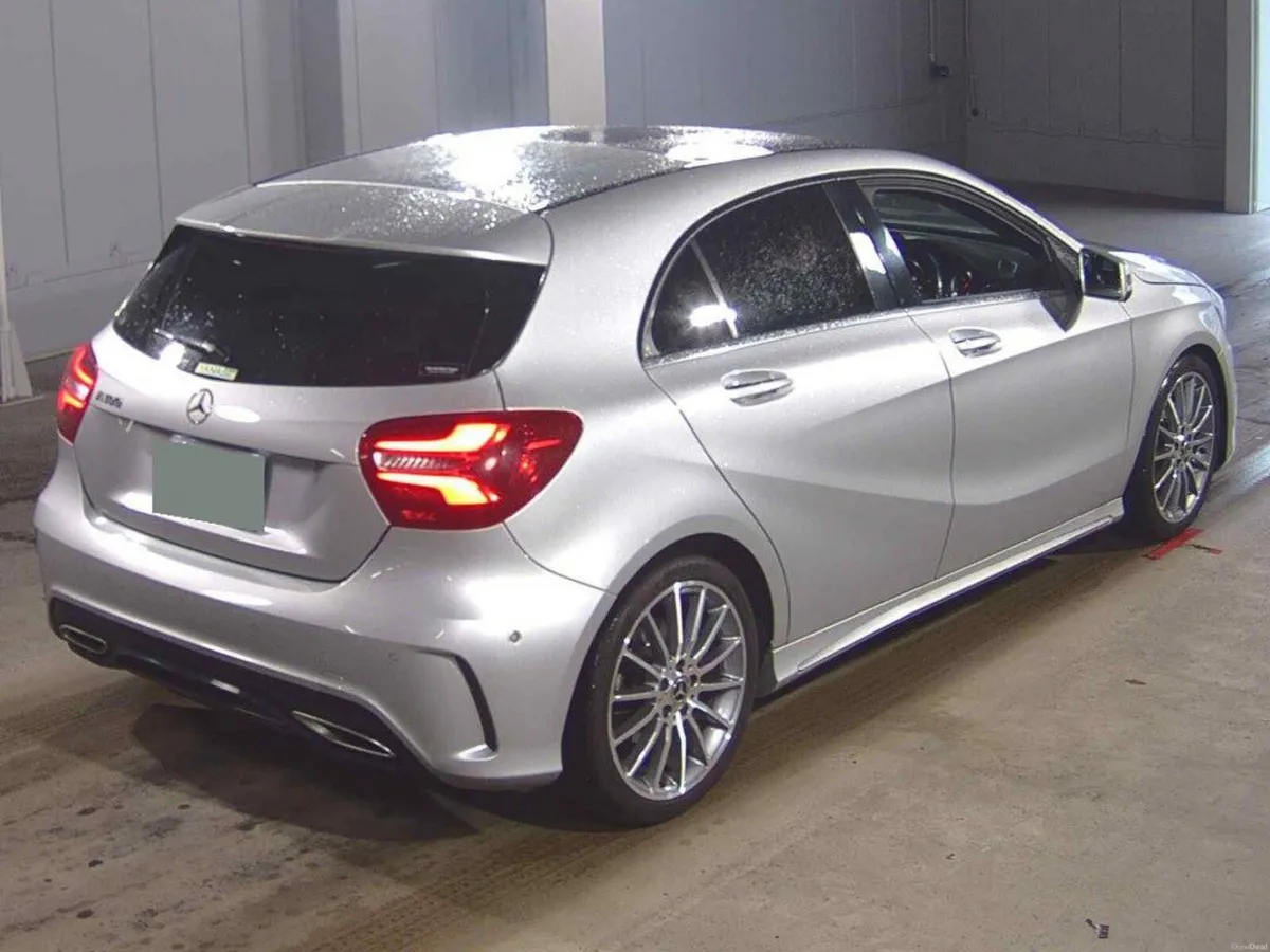 MERECDES BENZ A180 AMG LINE SUNROOF AUTO 2018 - Image 3