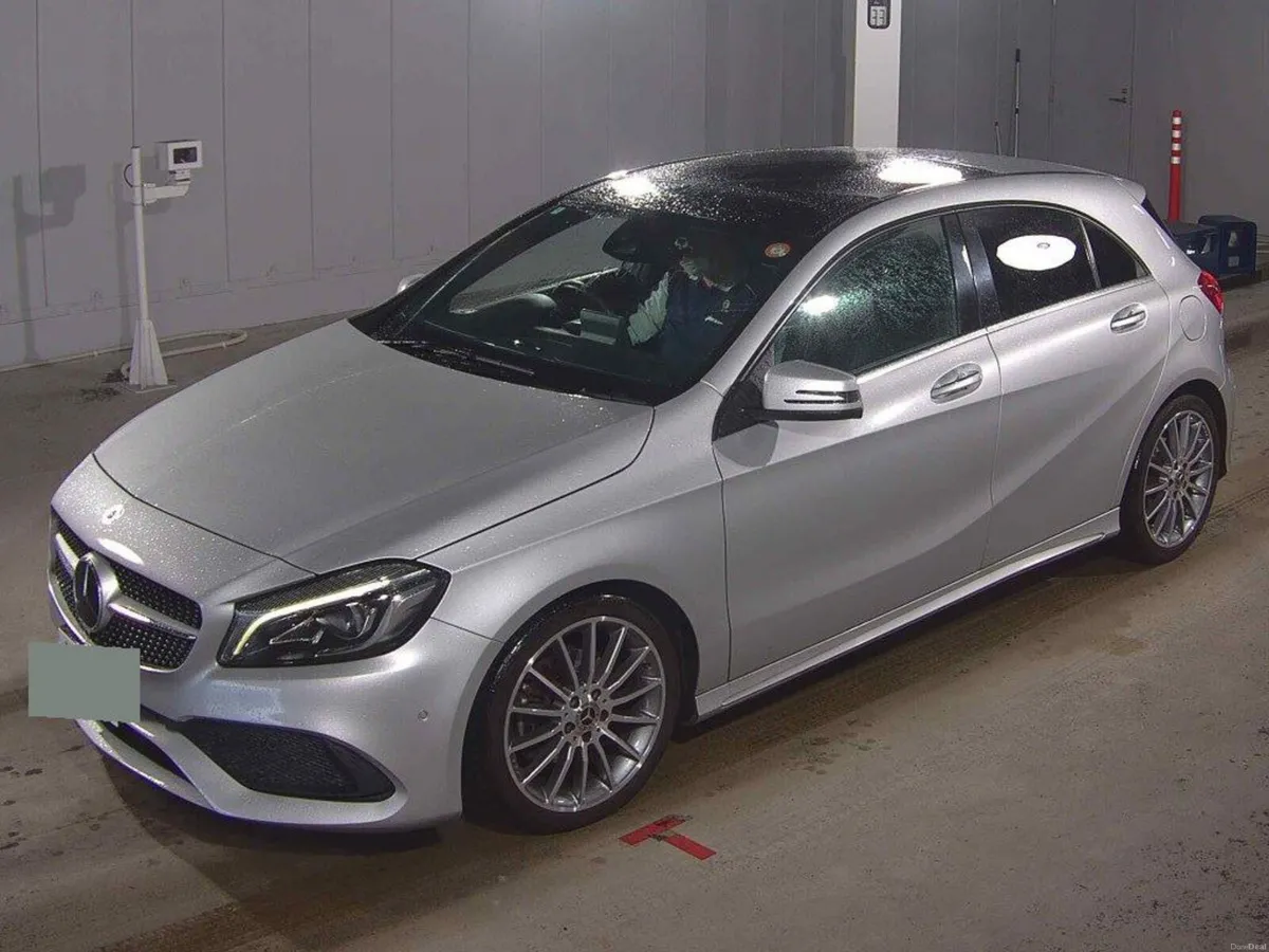 MERECDES BENZ A180 AMG LINE SUNROOF AUTO 2018 - Image 2