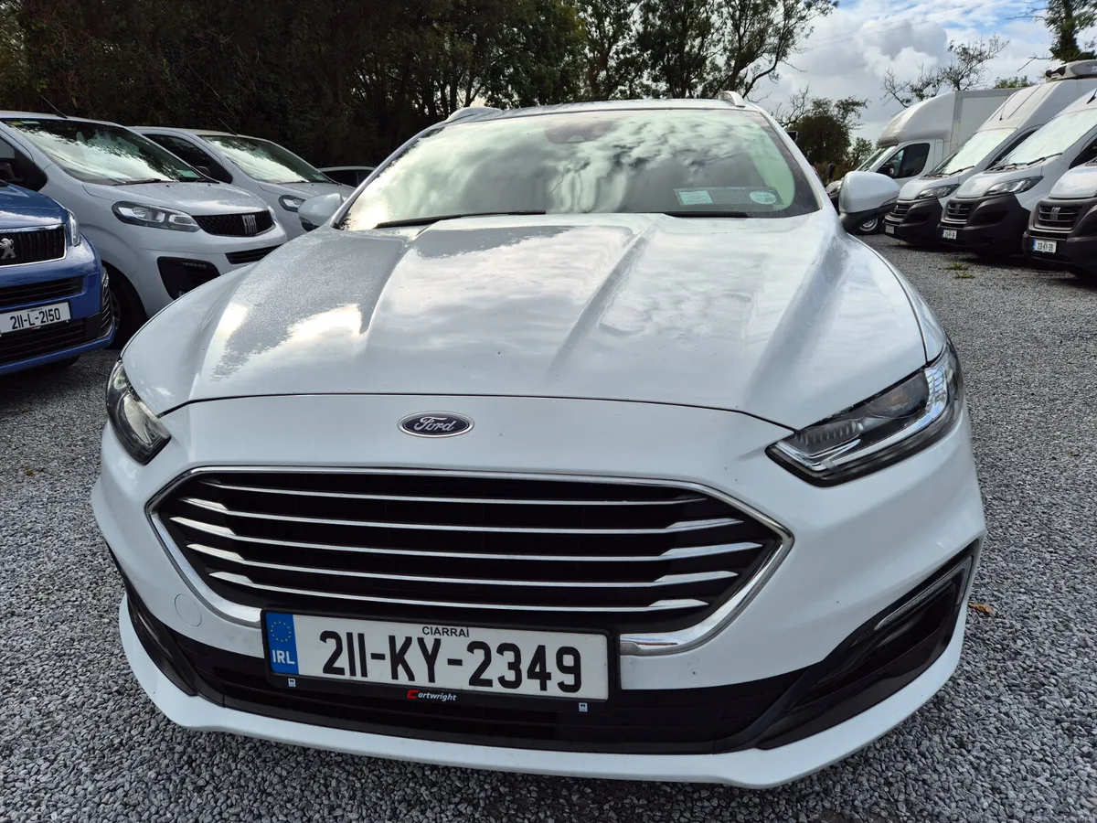 Ford Mondeo 2021 - Image 3