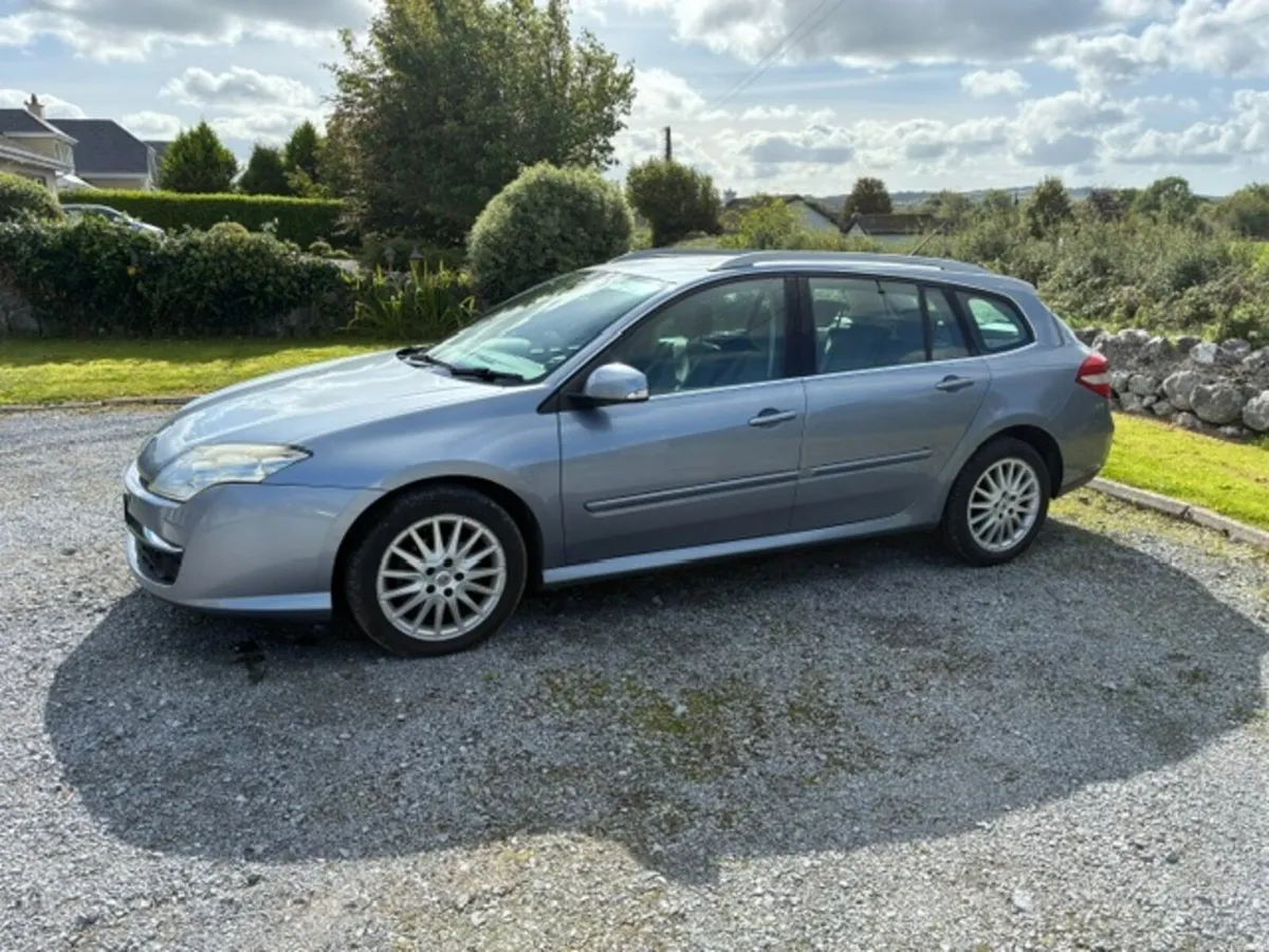 Renault Laguna Prestige Estate 2010 - Image 3