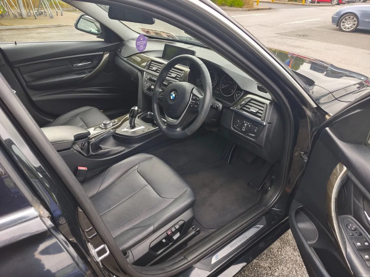 BMW 3-Series 2013 - Image 3