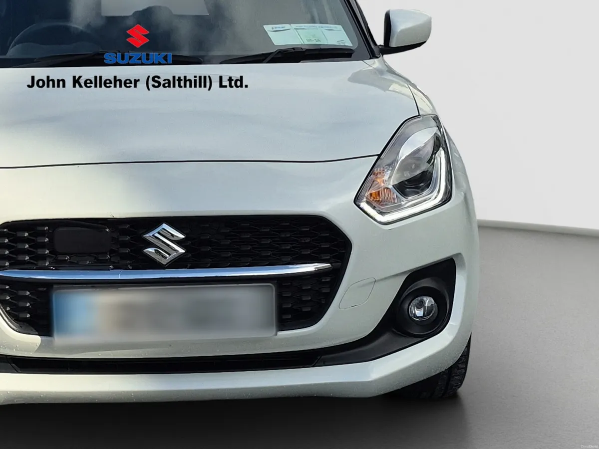 2024 Suzuki Swift Automatic Only 12,000klms - Image 2