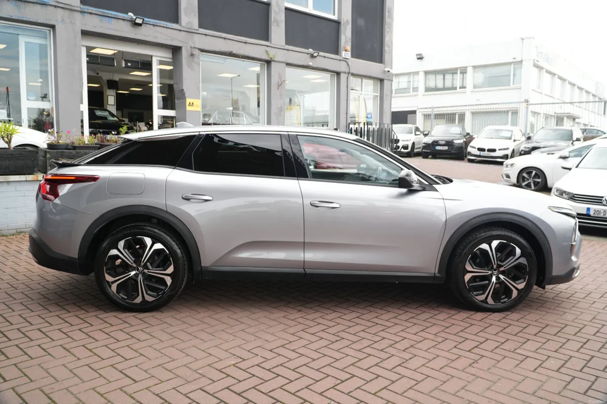 Citroen C5 X 2022 1.2 PETROL 5DR ESTATE AUTO - Image 3