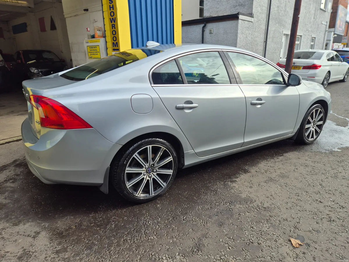 Volvo S60 2016 - Image 2