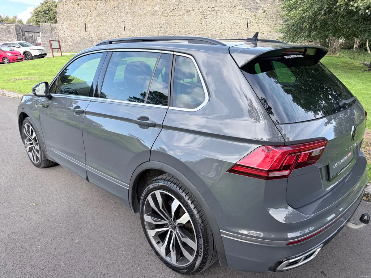 Volkswagen Tiguan R-LINE 2.0 TDI DSG - Huge Spec - Image 2