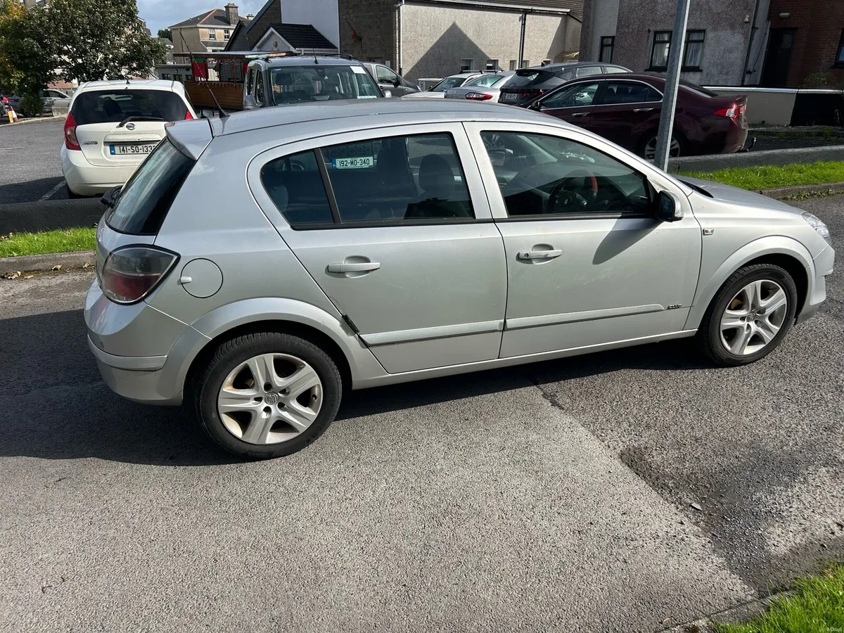 2009 Vauxhall Astra 1.7 diesel NCT 04,27 - Image 2