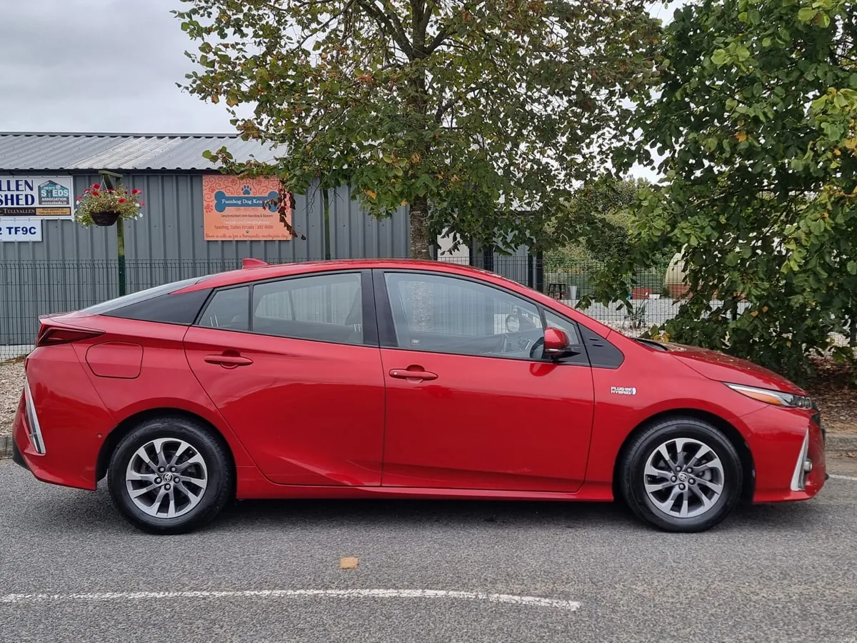 2017 TOYOTA PRIUS HYBRID AUTO TOP SPEC €13,650 - Image 5