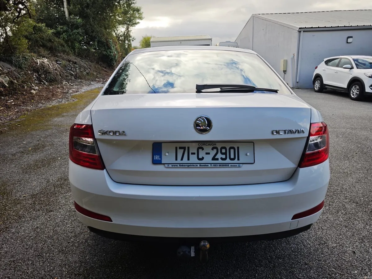 Skoda Octavia Ambition 1.6 TDi / 147000 KM - Image 4