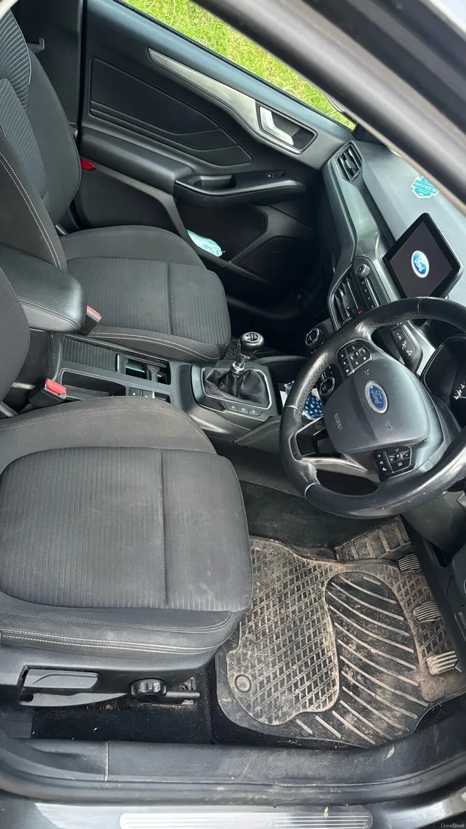 2020 Ford Focus - Image 6