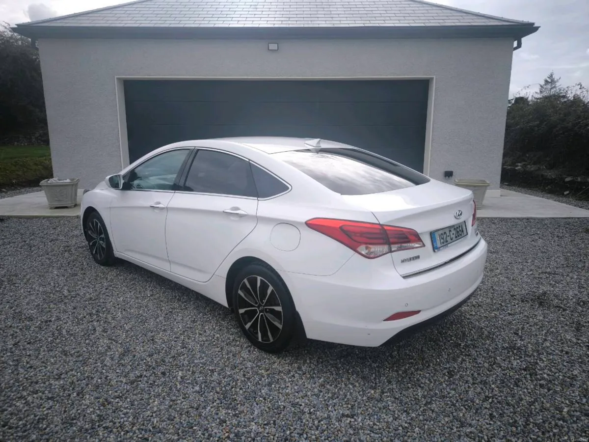 Hyundai i40 - Image 2