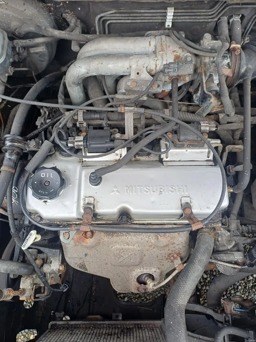 Mitsubishi Lancer 2004 - Image 2
