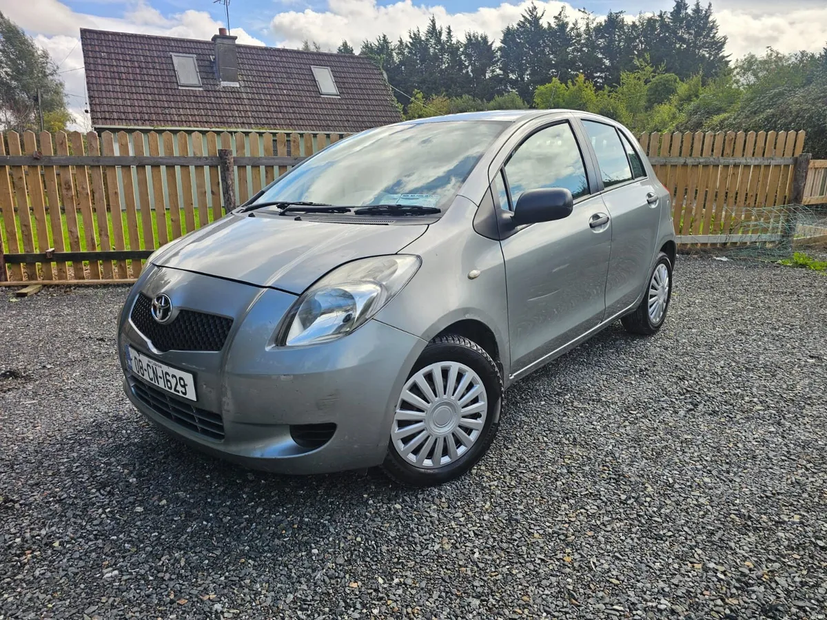 Toyota Yaris - Image 4